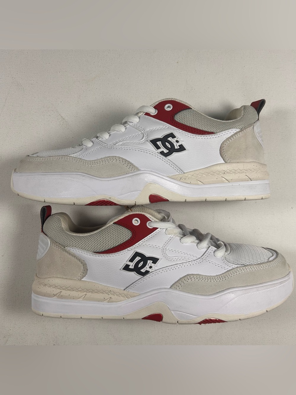 DC  mens skate Shoes Ascend S white red men's 11.5 New RARE DISCONTINUED
